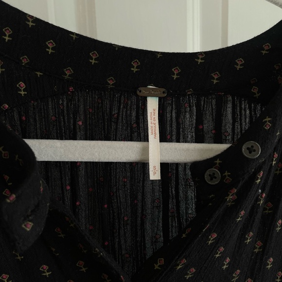 Free people floral blouse, never worn, sz S - Picture 4 of 8